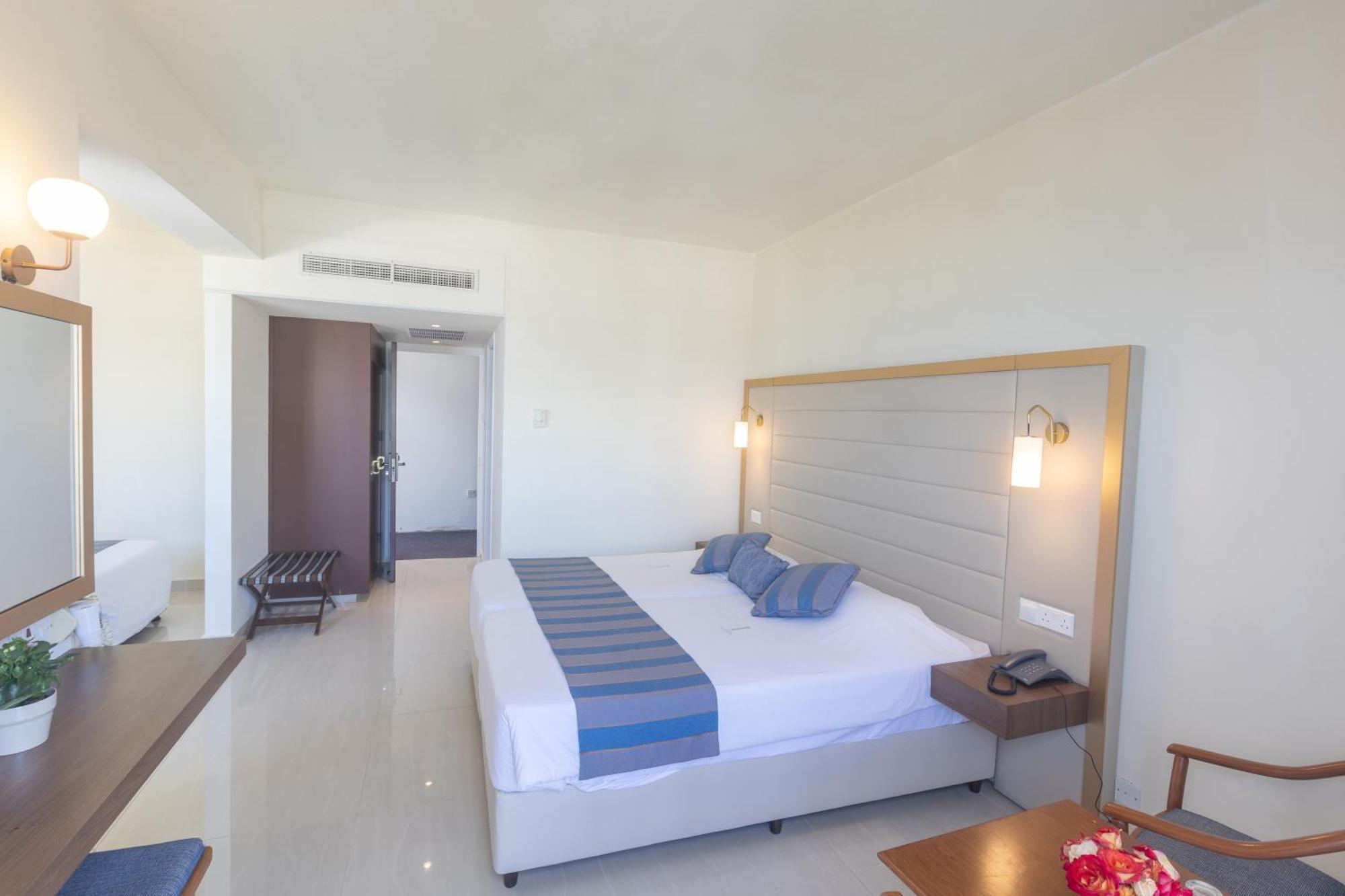 Iliada Beach Hotel Protaras Luaran gambar